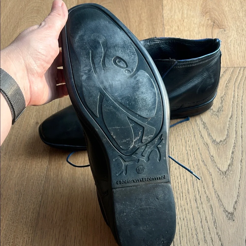 Italian Black Leather low boots